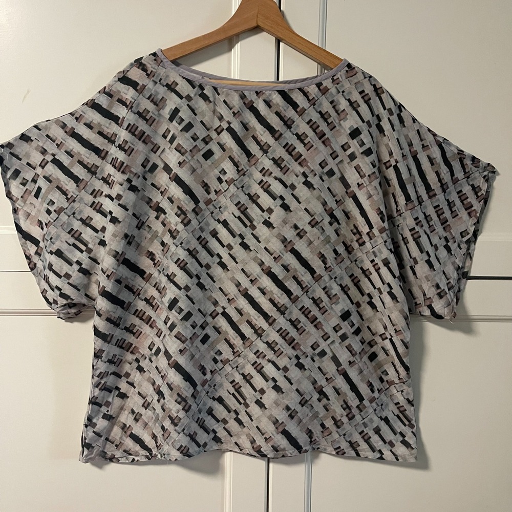 Blank London Women Grey Abstract Geometric Print Viscose Boxy Blouse Top Medium